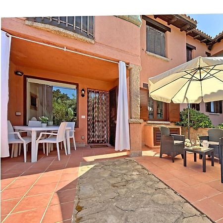Deluxe Apartments In Порто-Ротондо Экстерьер фото