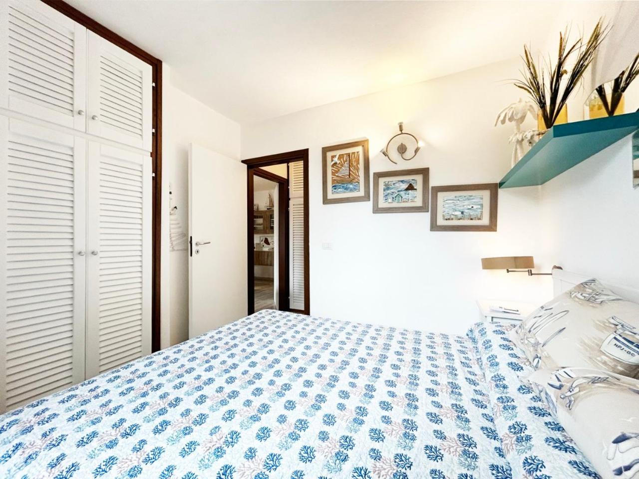 Deluxe Apartments In Порто-Ротондо Экстерьер фото