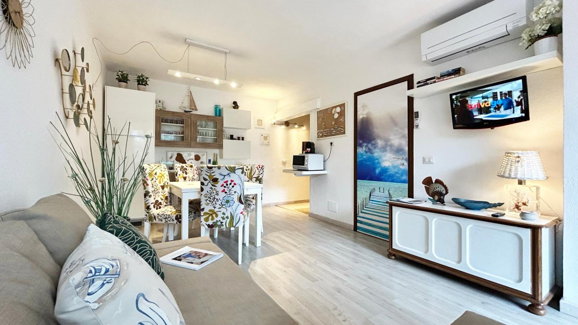 Deluxe Apartments In Порто-Ротондо Экстерьер фото